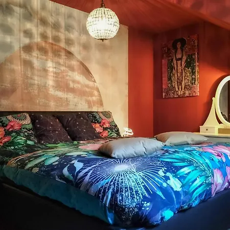 Cozy In With Wifi